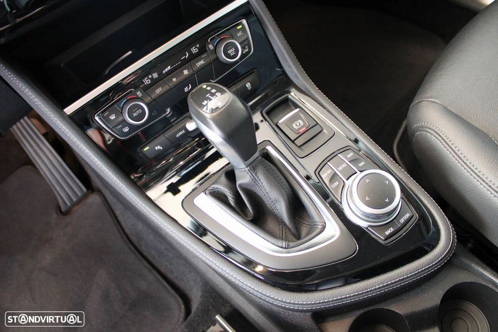 BMW 225xe Active Tourer Line Luxury - 13