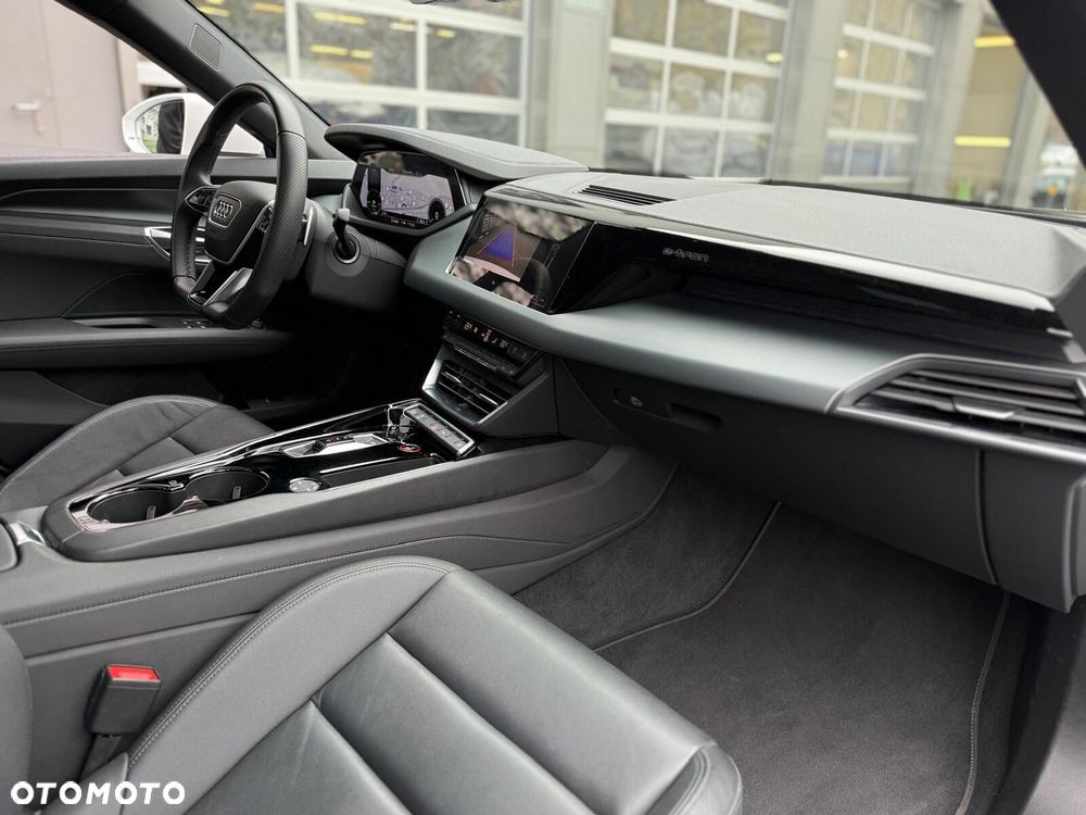 Audi e-tron GT - 23