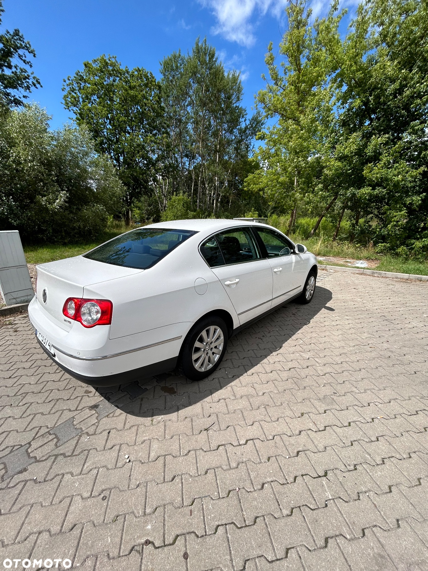 Volkswagen Passat - 10
