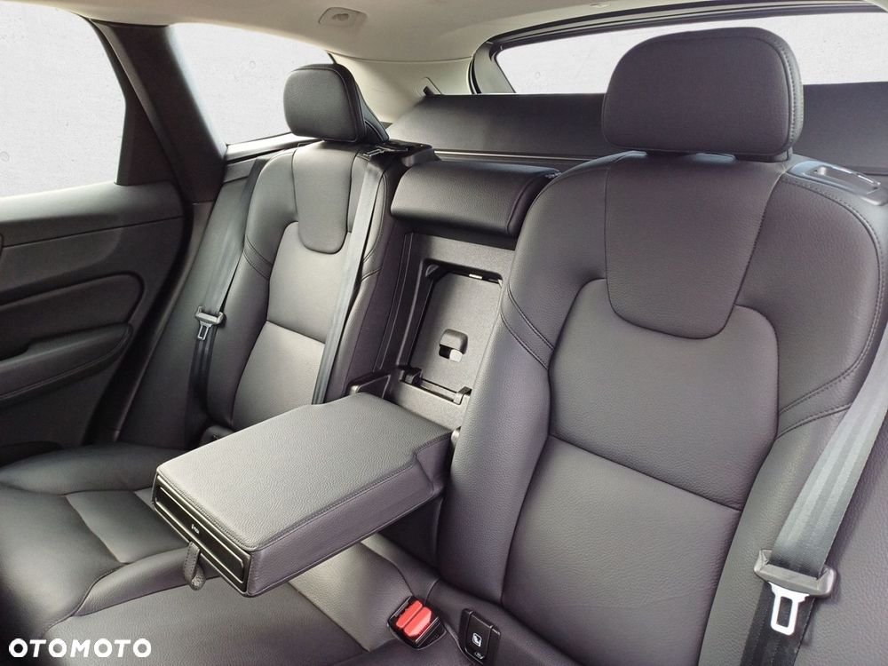 Volvo XC 60 - 16