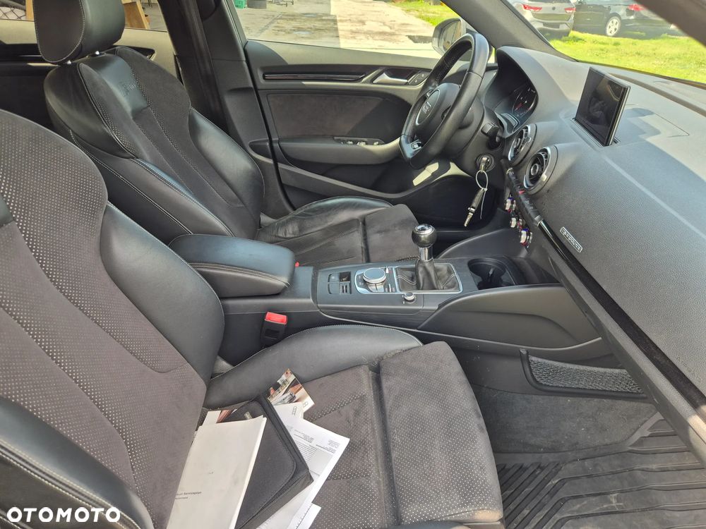 Audi A3 Sportback - 21