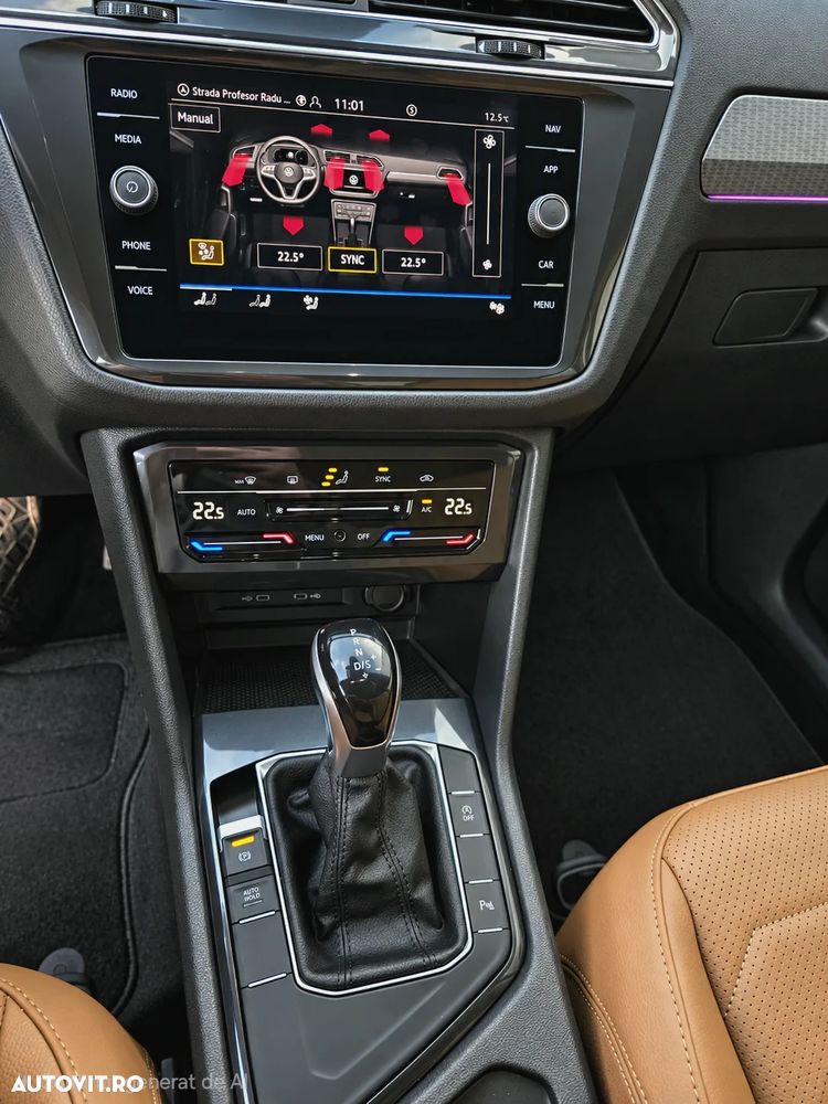 Volkswagen Tiguan 2.0 TDI DSG Elegance - 12