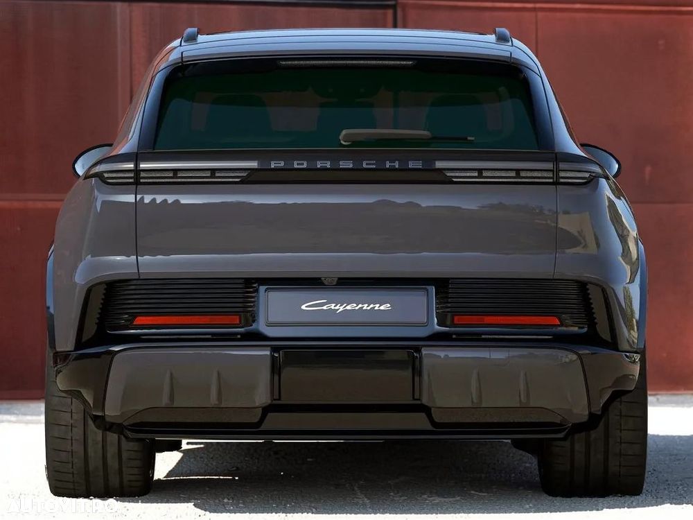 Porsche Cayenne - 14