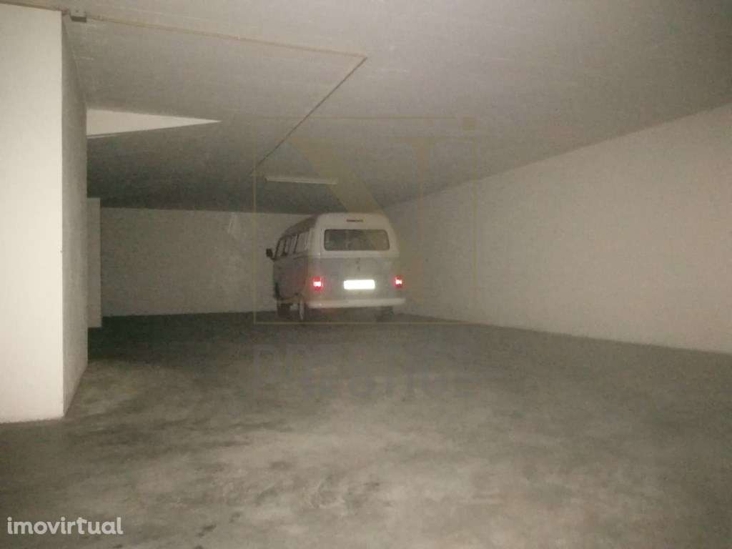 Garagem em Coimbra - Grande imagem: 3/3
