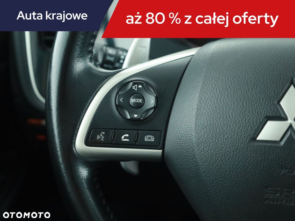 Mitsubishi Outlander - 22
