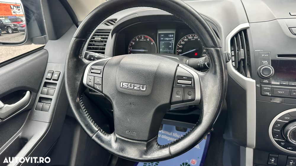 Isuzu D-Max 4x4 Double Cab Premium - 13