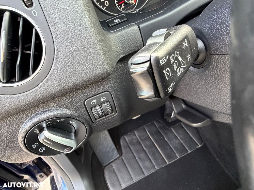 Volkswagen Golf Plus 1.2 TSI BlueMotion Technology Style - 23