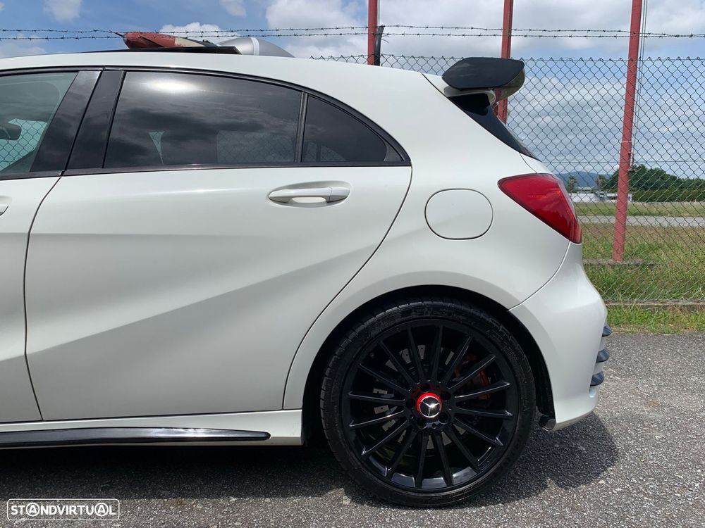Mercedes-Benz A 45 AMG 4-Matic - 53