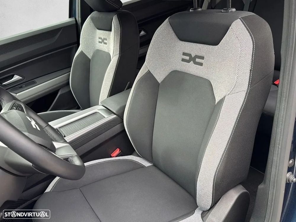 Dacia Bigster 1.8 Hybrid Journey - 9