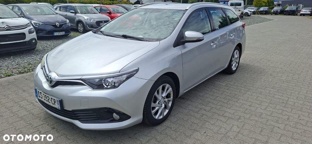 Toyota Auris 1.6 D-4D Edition S+ - 2