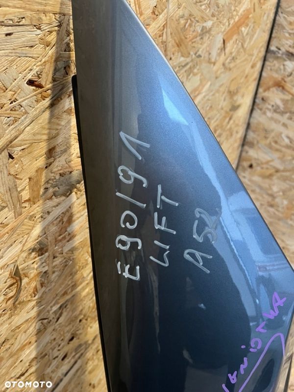 BŁOTNIK PRAWY BMW E90 lift Kod lakieru: a52 - 6