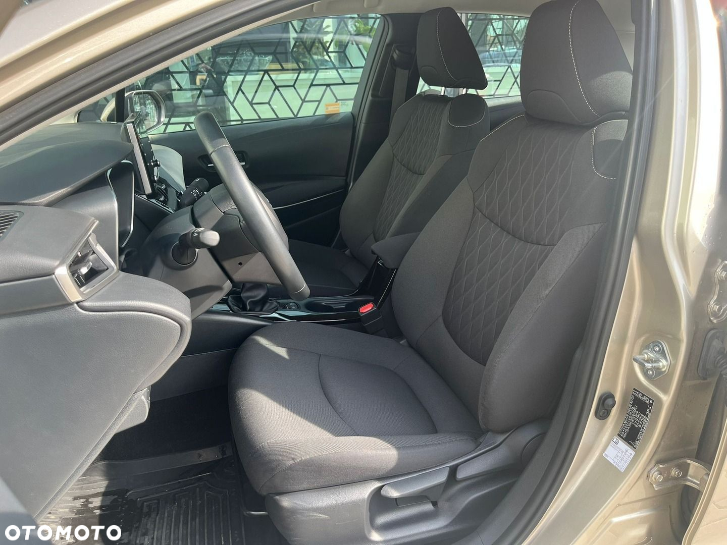 Toyota Corolla - 6