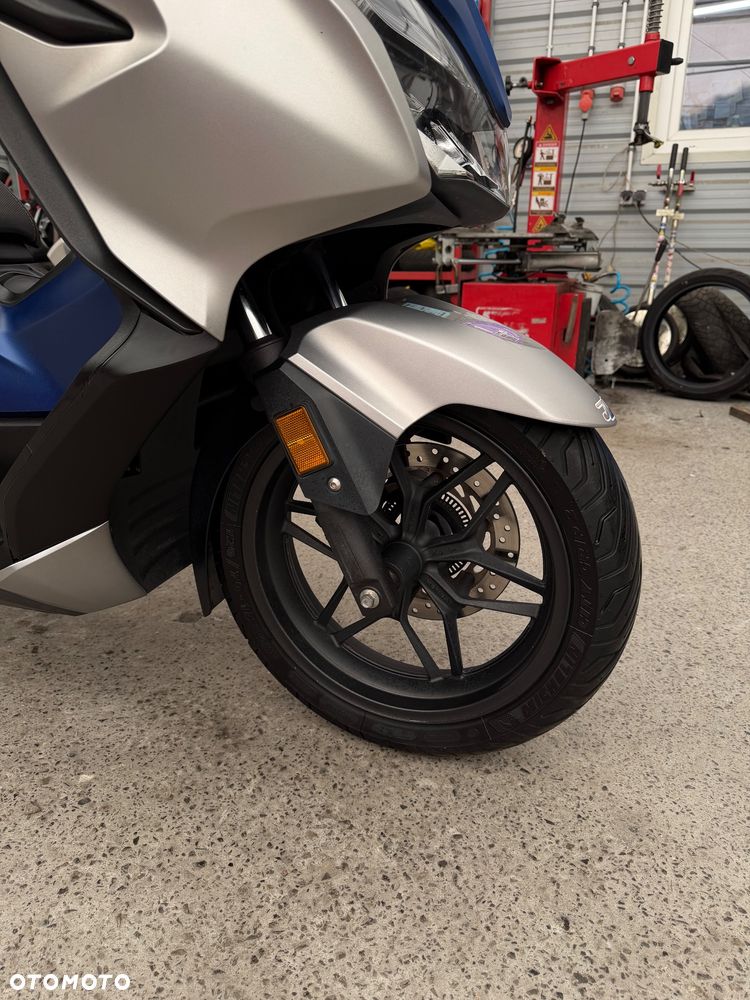 Honda NSS - 9