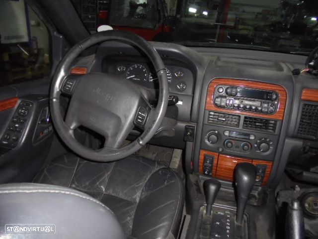 Carro MOT: EVA CXCVEL: 42RE 44RE 46RE JEEP GRAND CHEROKEE 2 1999 4.7I 225CV 5P PRETO GASOLINA - 8
