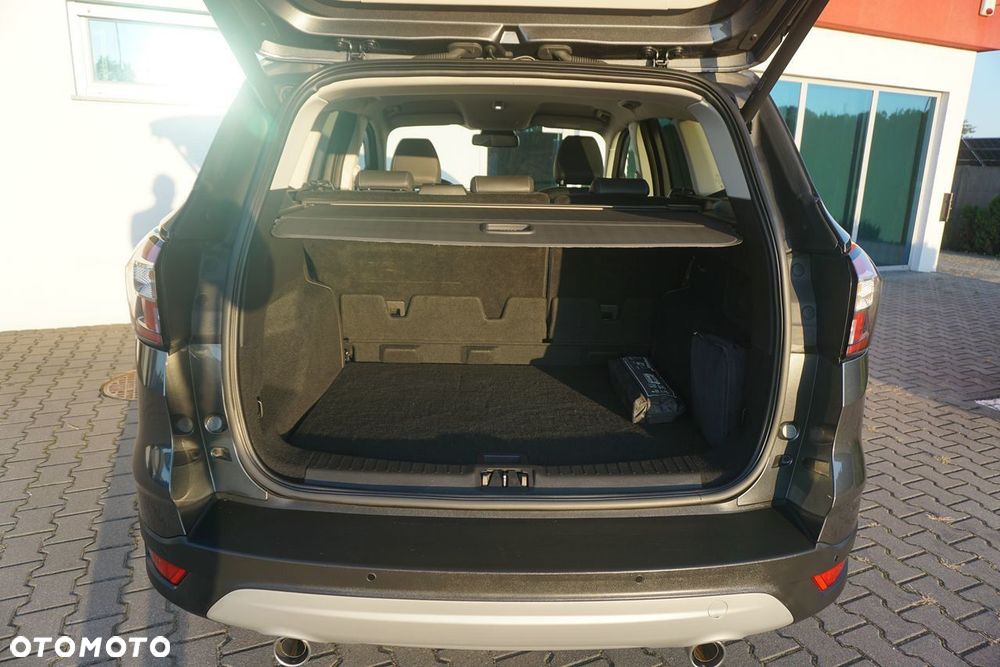 Ford Kuga 2.0 TDCi FWD Titanium - 26