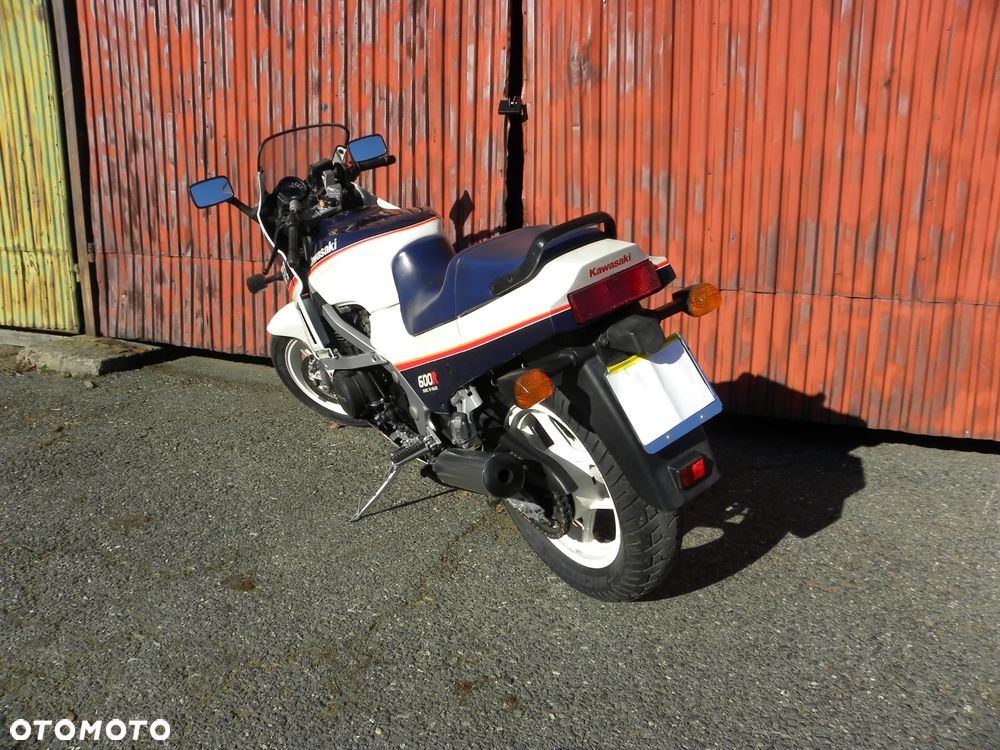 Kawasaki GPZ - 7