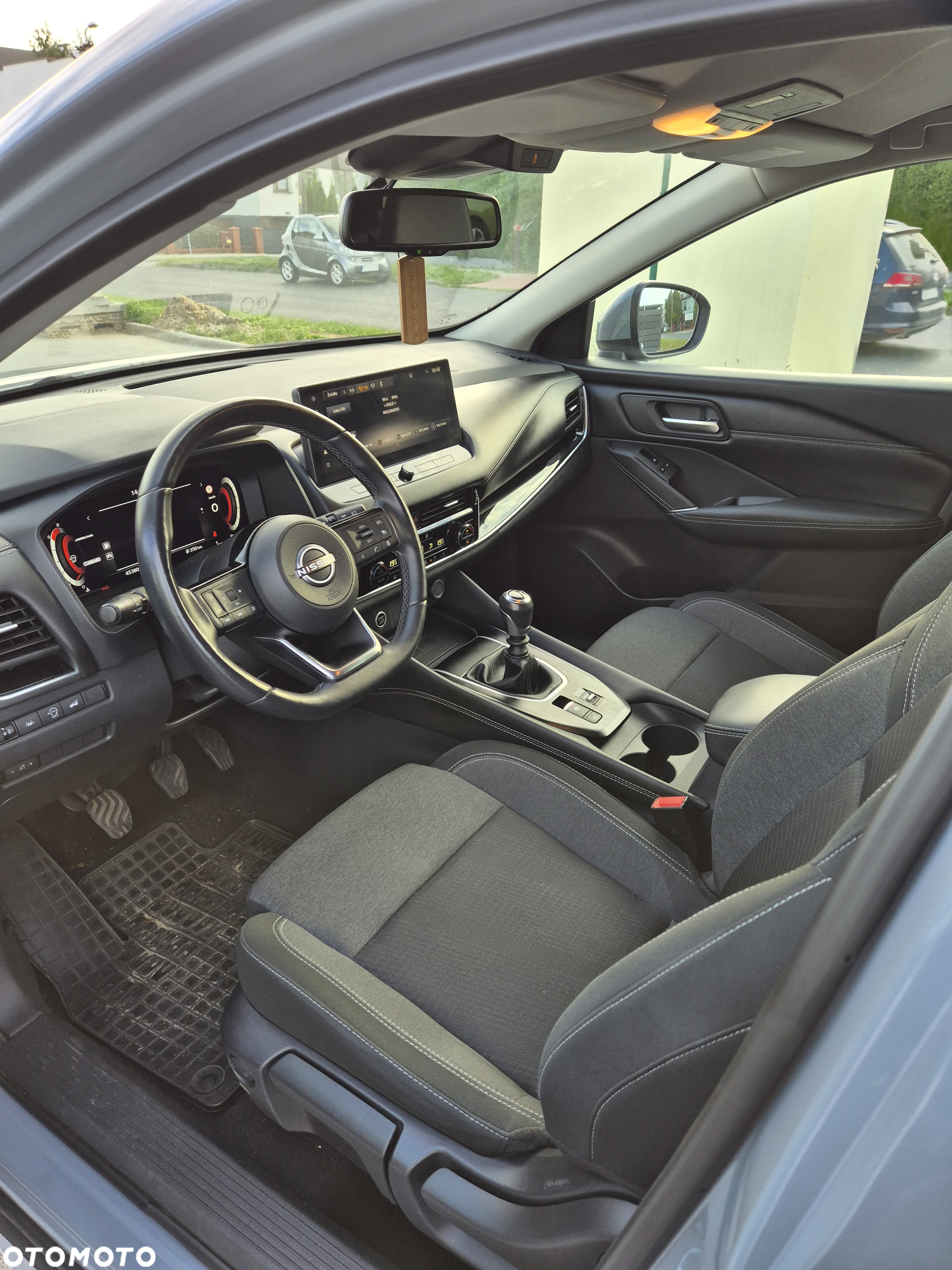 Nissan Qashqai 1.3 DIG-T N-Connecta - 23