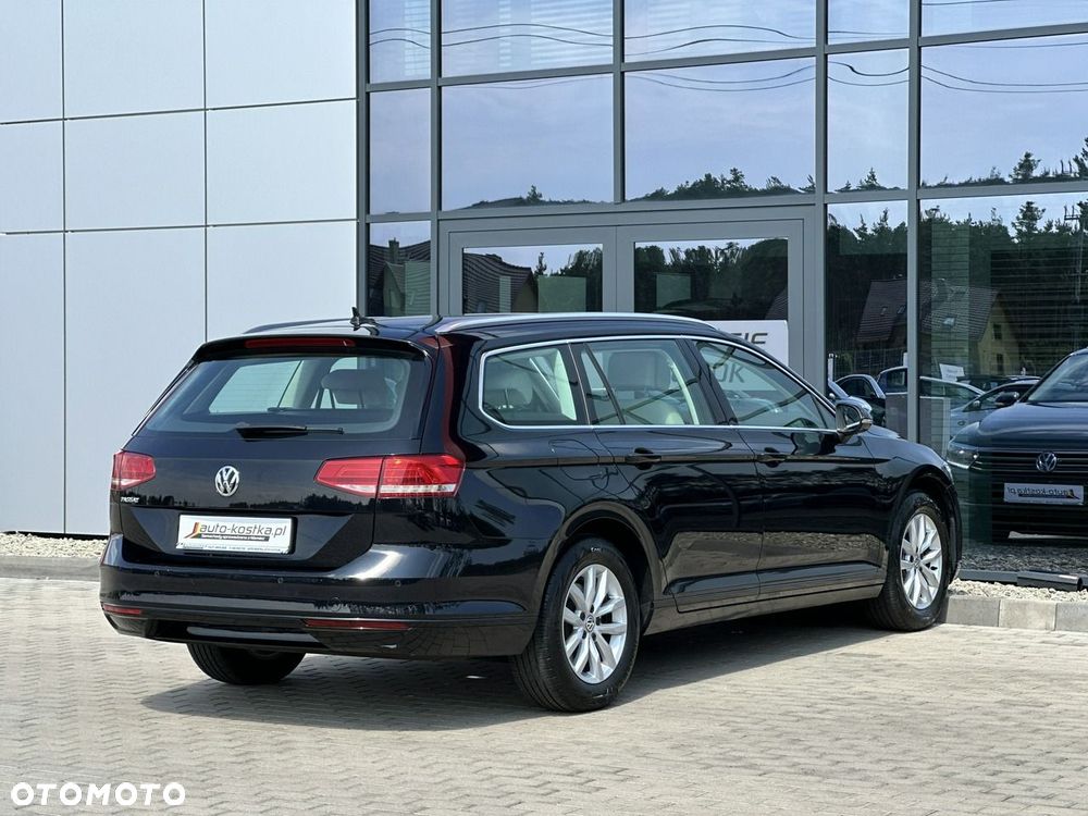 Volkswagen Passat Variant - 7