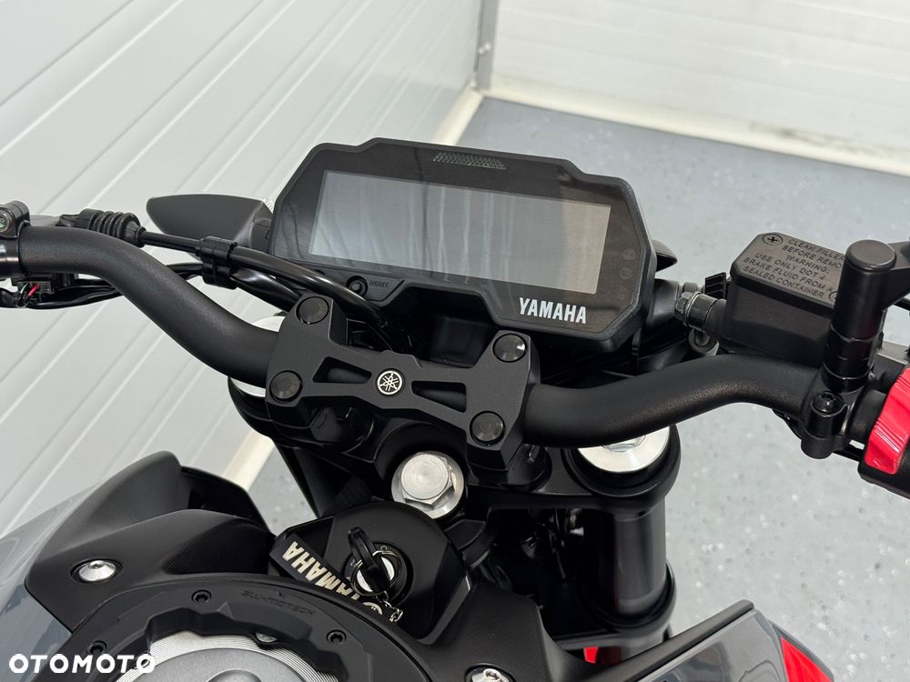 Yamaha MT - 13