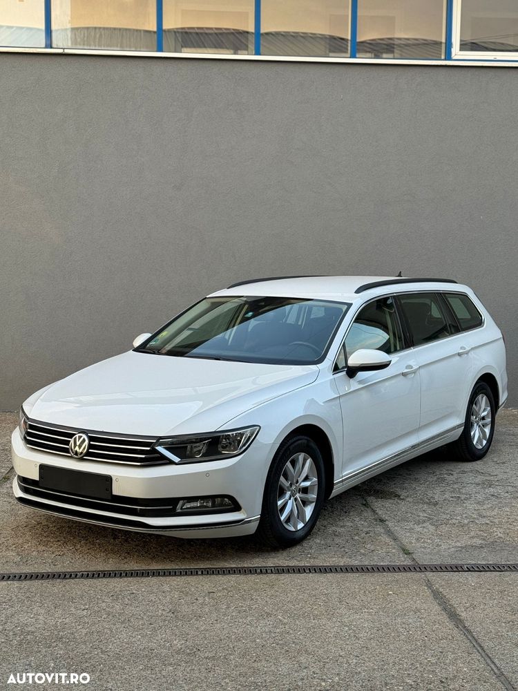 Volkswagen Passat 2.0 TDI SCR DSG (BlueM Tech) Comfortline - 1