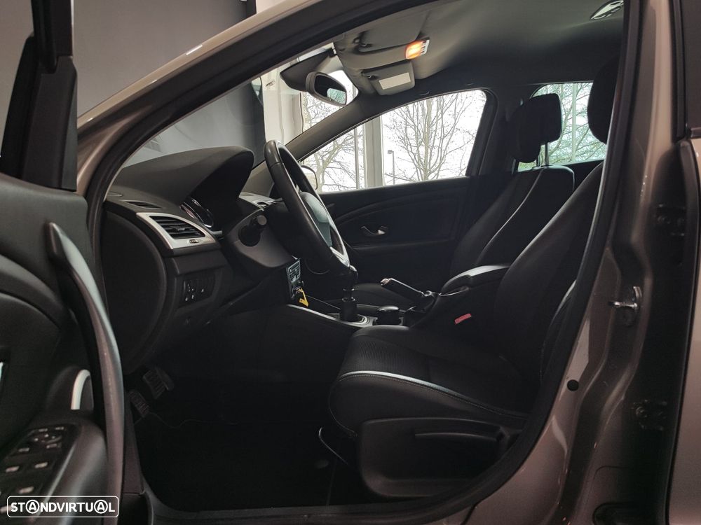 Renault Mégane Sport Tourer 1.4 TCE Dynamique S - 23