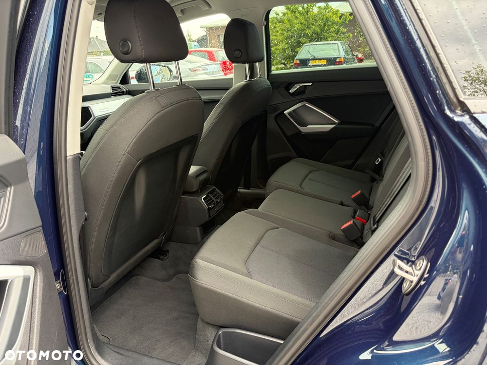 Audi Q3 40 TFSI Quattro S tronic - 12
