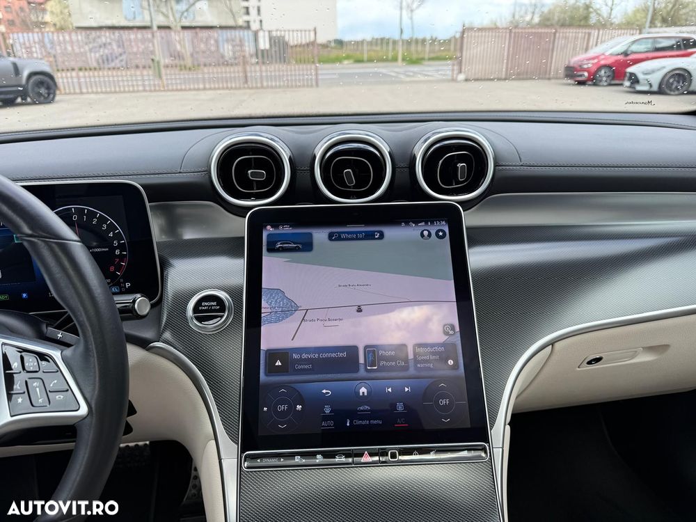 Mercedes-Benz GLC 300 4MATIC - 25