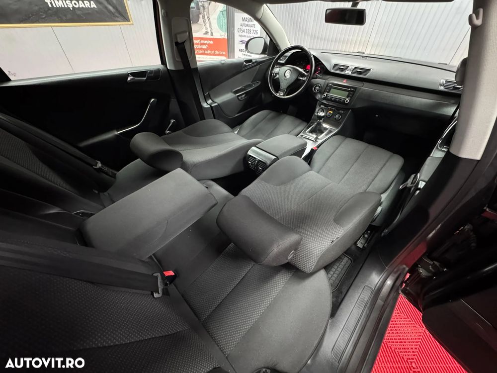 Volkswagen Passat - 15