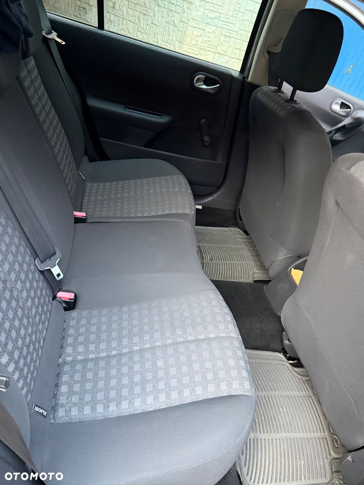 Renault Megane 1.6 16V Generation - 6