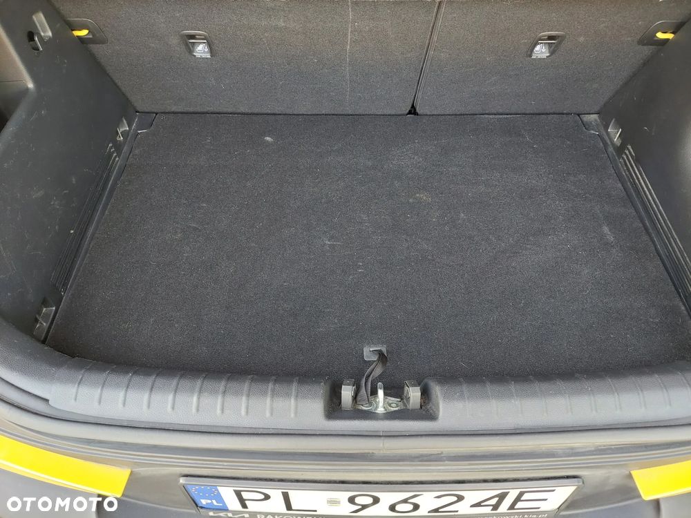 Kia Stonic 1.2 L Business Line - 30