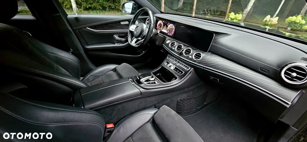 Mercedes-Benz Klasa E 300 d 9G-TRONIC - 7