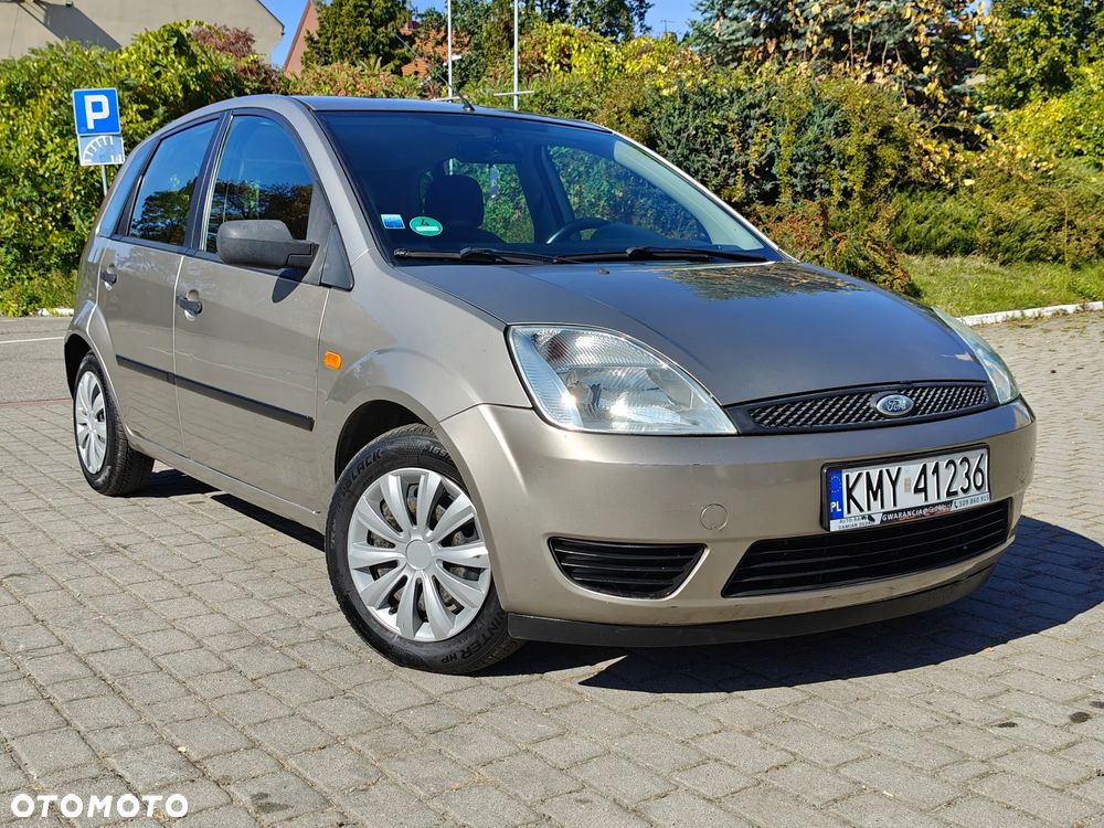 Ford Fiesta 1.25 Celebration - 3