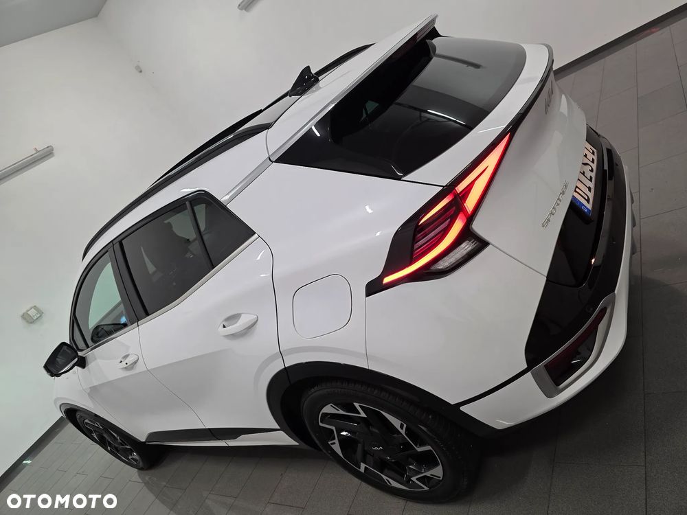 Kia Sportage 1.6 CRDI AWD Eco-Dynamics+ (48V M-H) DCT GT-Line - 33