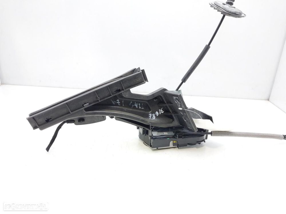 FECHADURA PORTA TRASEIRA ESQUERDA FORD FOCUS - 1