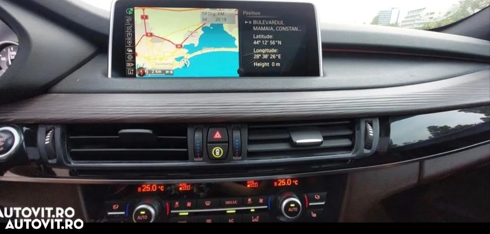 BMW X5 xDrive30d - 14