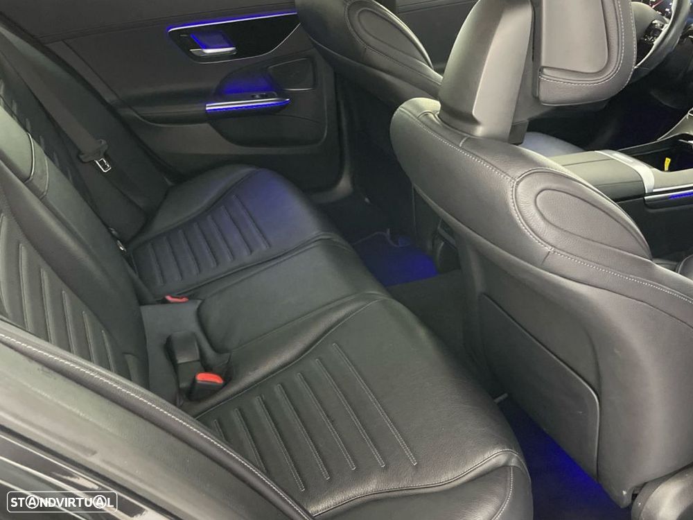 Mercedes-Benz C 300 d - 24