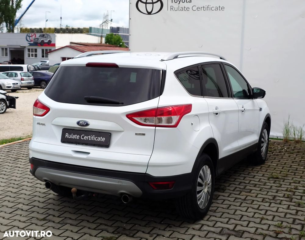 Ford Kuga 2.0 TDCi 2x4 SYNC - 9