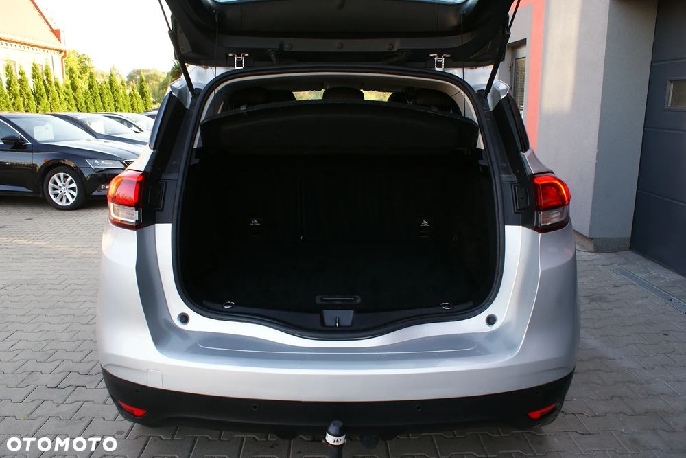 Renault Scenic 1.6 dCi Energy Dynamique - 9