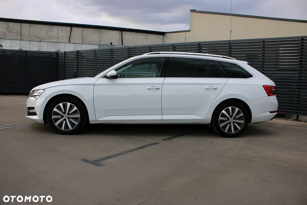 Skoda Superb 2.0 TDI SCR Style DSG - 18