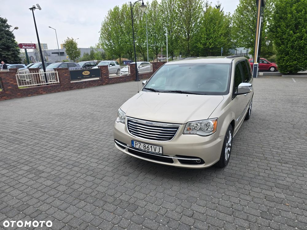 Chrysler Town & Country 3.6 Limited - 3