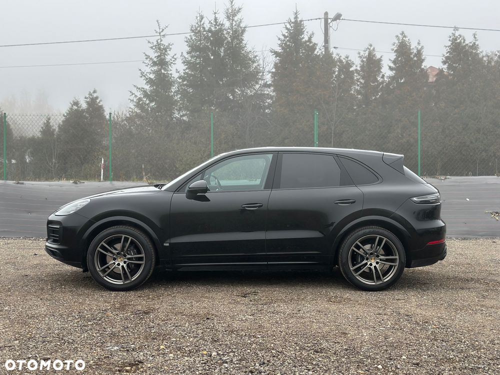 Porsche Cayenne - 6