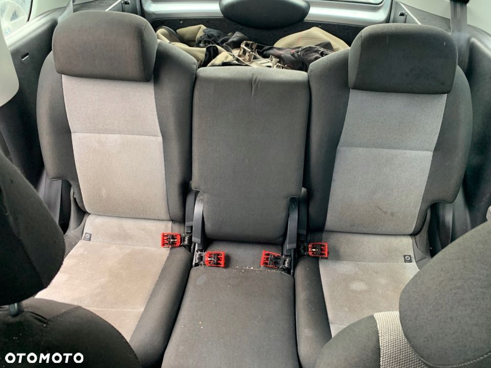 SKODA ROOMSTER kanapa tył tylna - 1