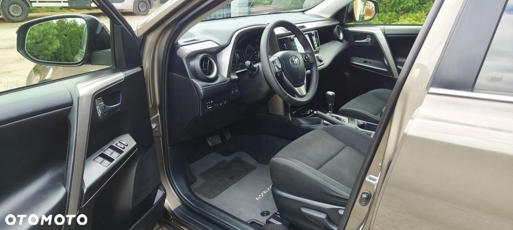 Toyota RAV4 2.0 4x4 Start&Stop CVT Executive - 16