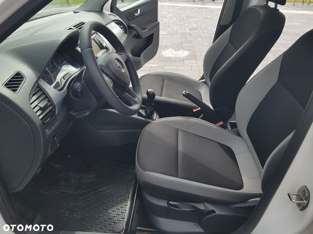 Skoda Fabia 1.0 Ambition - 12