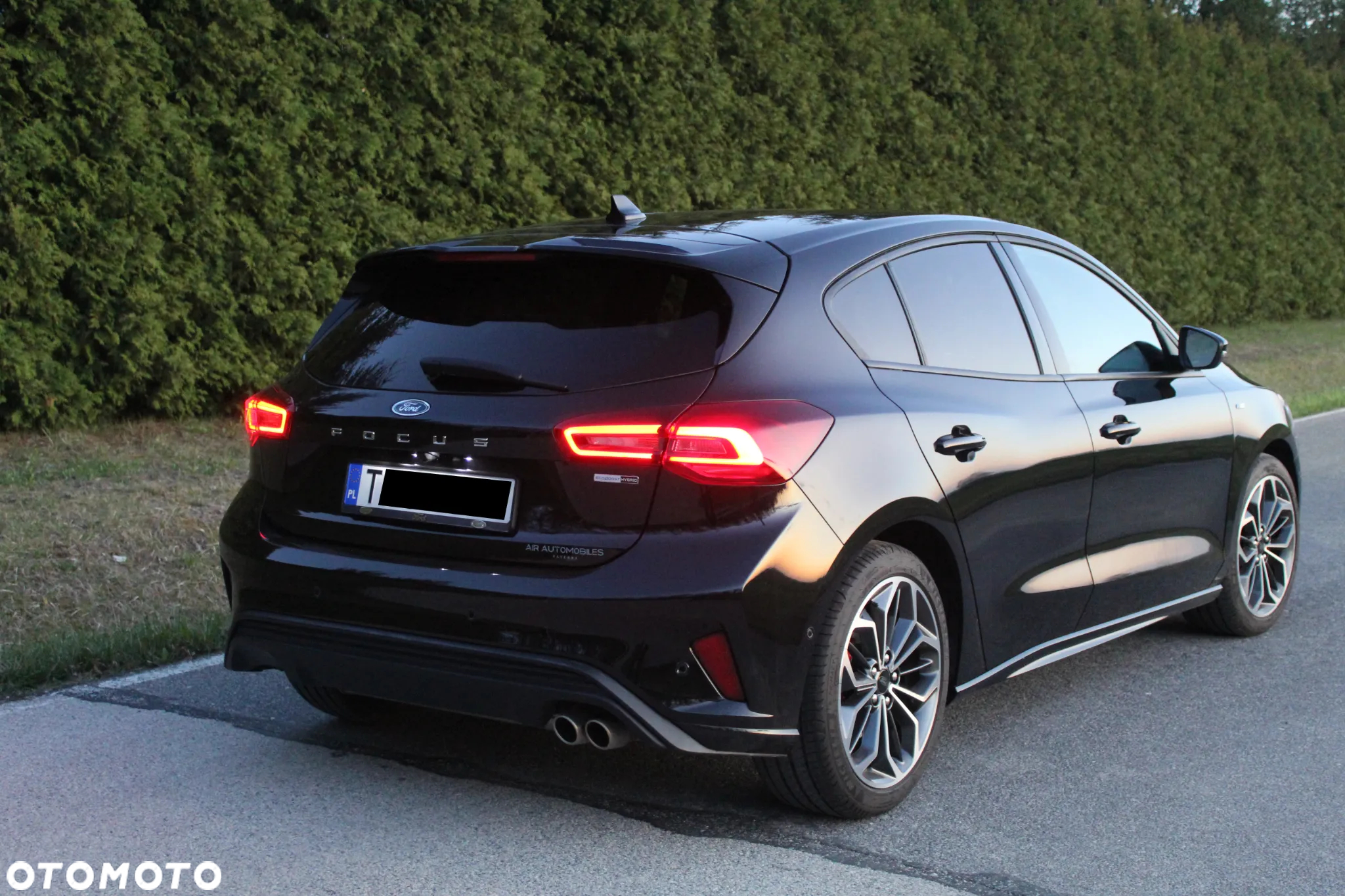 Ford Focus 1.0 EcoBoost Hybrid ST-LINE X - 3