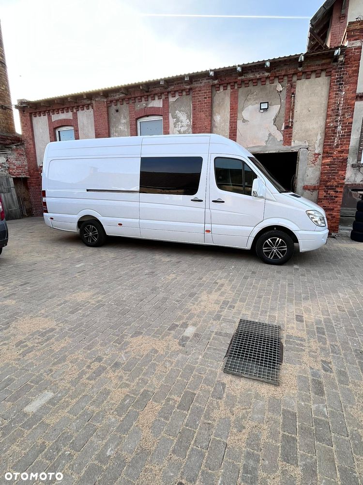 Mercedes-Benz SPRINTER - 4