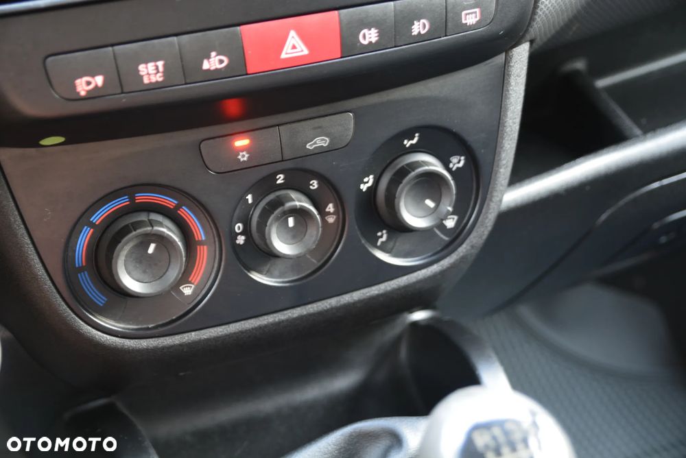 Fiat Doblo - 16