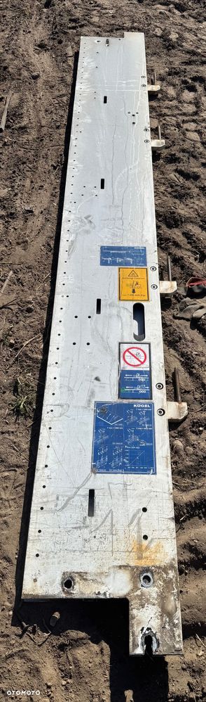 Słupek naczepy Kogel - 3