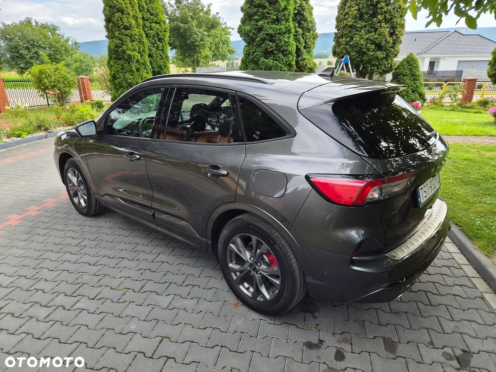 Ford Kuga 2.5 Duratec PHEV ST-LINE X - 11