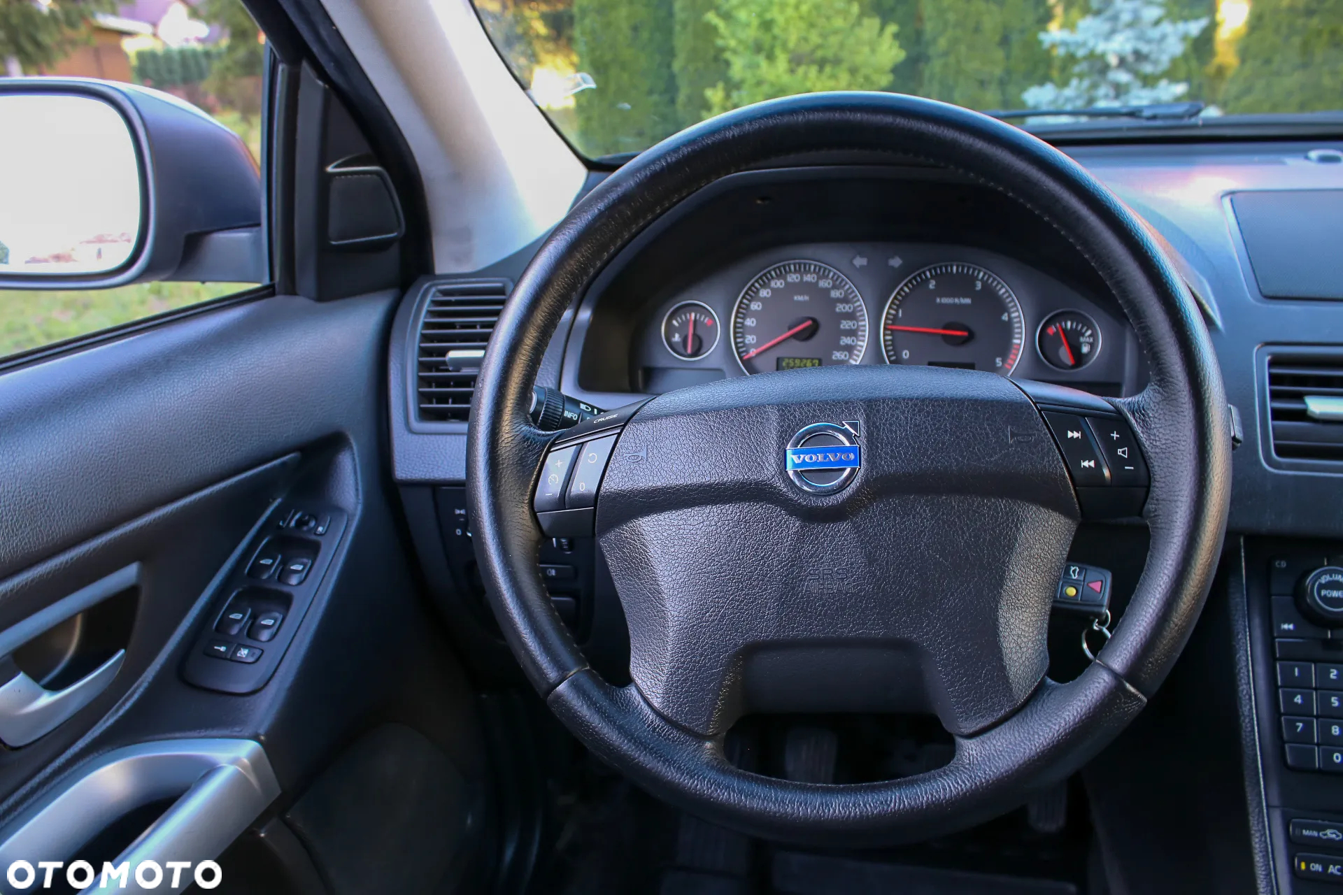 Volvo XC 90 D5 Momentum - 34